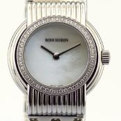 Boucheron / AJ 411367 Diamond Case Mother of pearl - Lady's Steel Wristwatch