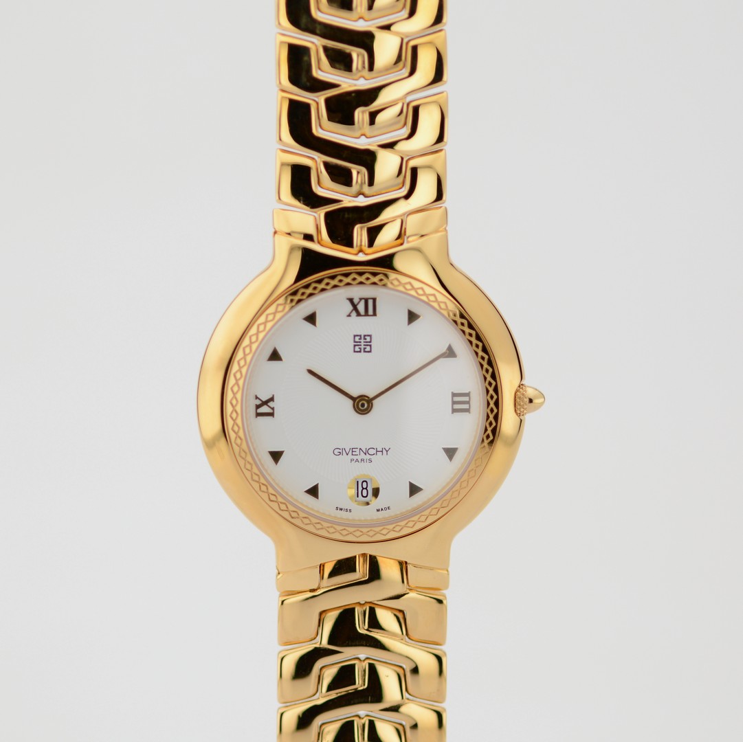 Givenchy / Date - (Unworn) Lady's Steel Wrist Watch - Image 9 of 9