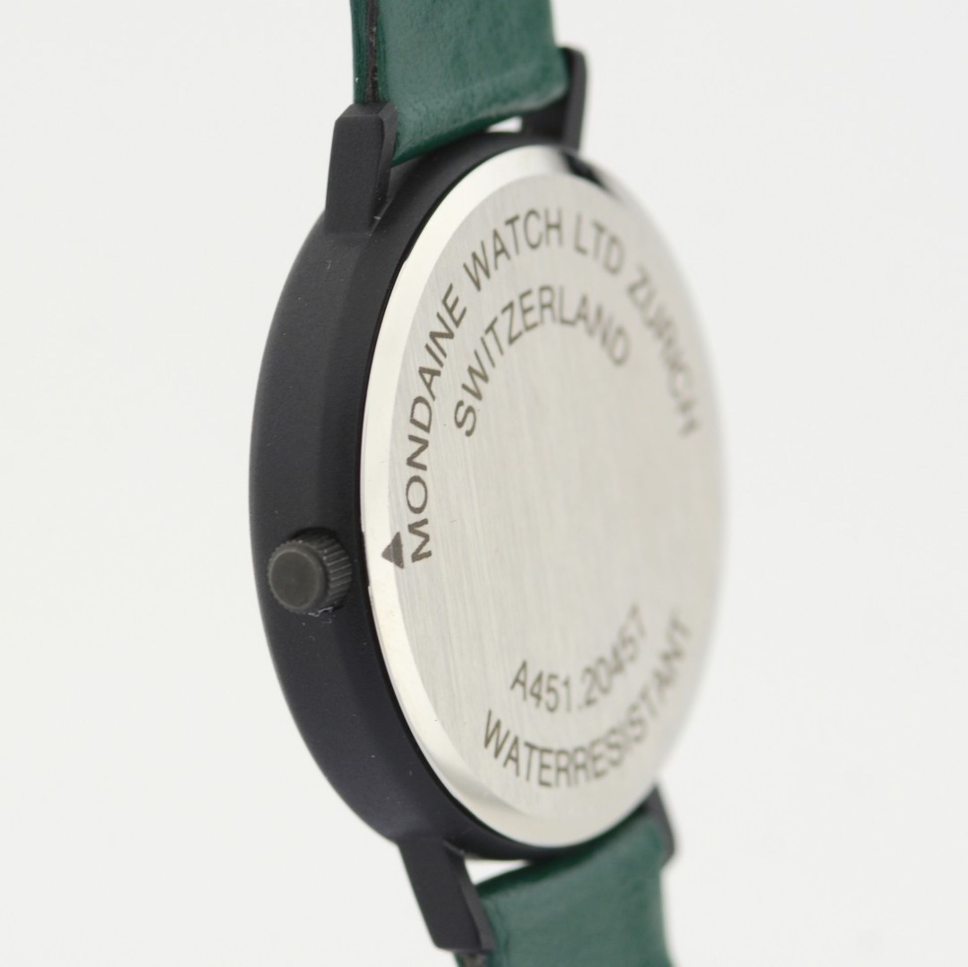 Mondaine / A451.20457 Date - (Unworn) Gentlemen's Brass Wrist Watch - Image 6 of 7