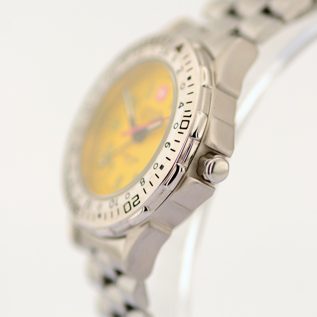 Wenger / S.A.K DESIGN Pilot Date - (Unworn) Unisex Steel Wrist Watch - Image 3 of 6