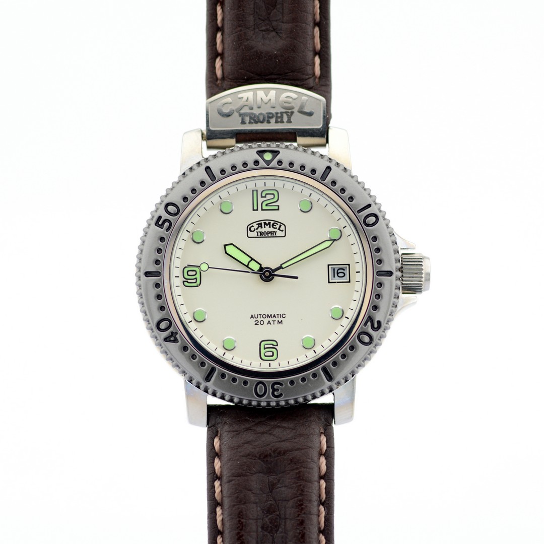 CAMEL TROPHY / Automatic Date - (Unworn) Gentlemen's Steel Wrist Watch - Image 3 of 8