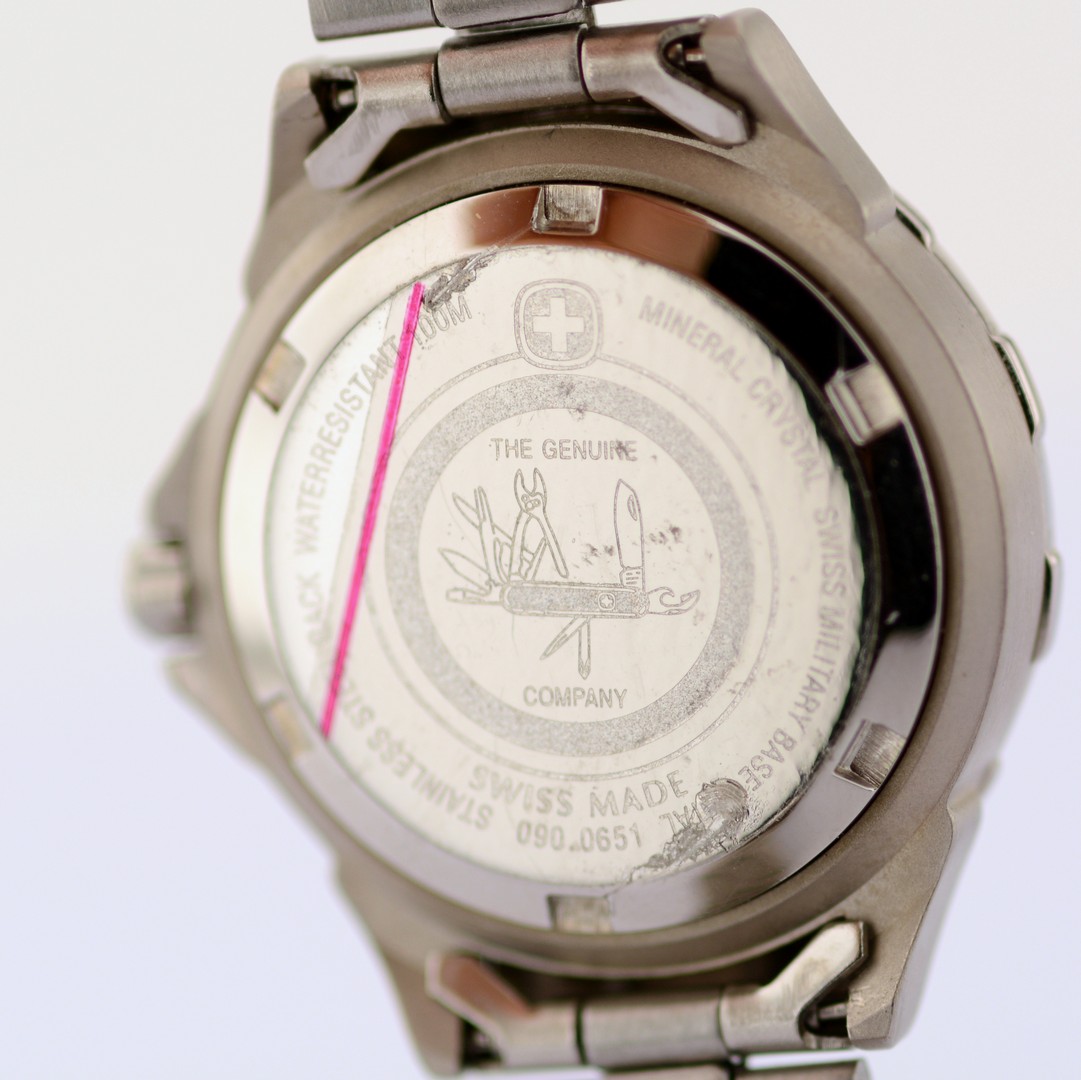 Wenger / S.A.K DESIGN Pilot Date - (Unworn) Unisex Steel Wrist Watch - Image 5 of 6