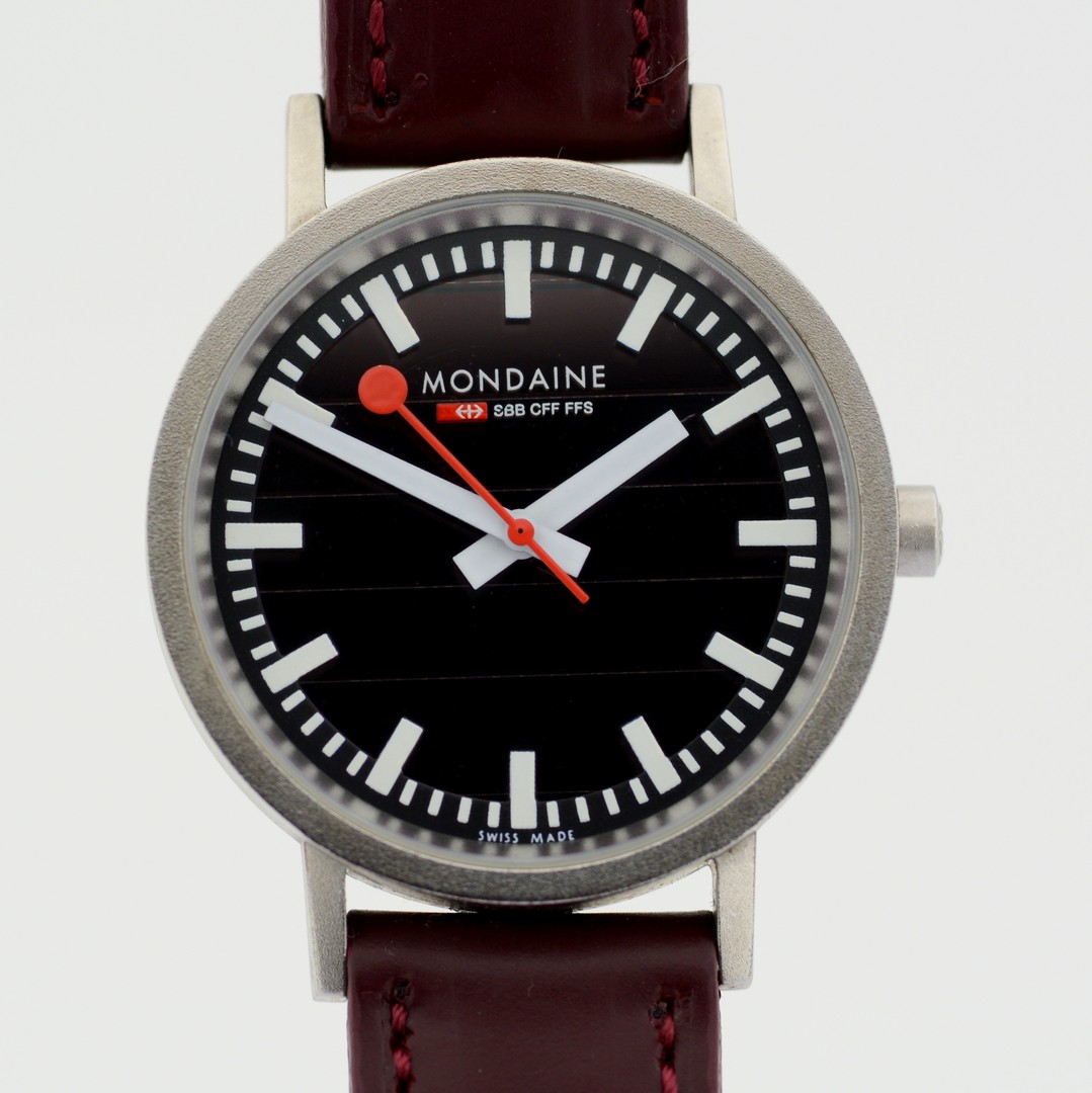 Mondaine / SBB CFF FFS SOLAR Official Swiss Railway Watch - (Unworn) Leather / Unisex