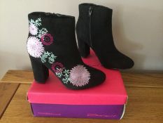 Dolcis “Felicity” Heeled Ankle Boots, Size 7, Black - NEW RRP £59.00