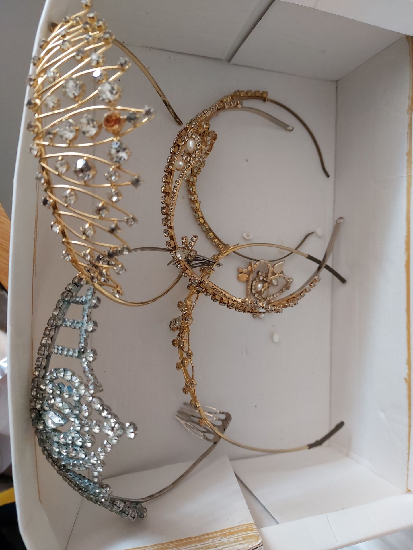 Tiaras (For Spares and Repair) - Bild 4 aus 6