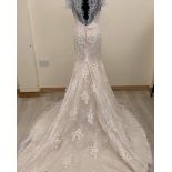 Eternity Bridal Fitted Wedding Dress Size 10 In Ivory/Café. Lace