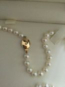 Goldsmith Pearl Necklace With 18ct Gold and Diamond Clasp