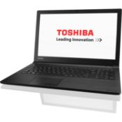 Toshiba Satellite Pro R50 Windows 10 Pro 15.6”Intel Core i3-4005U 4GB Memory 320GB HD Webcam Office