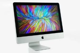 Apple iMac 21.5” OS X High Sierra Intel Core i3 8GB Memory 500GB HD Radeon WiFi Bluetooth Office