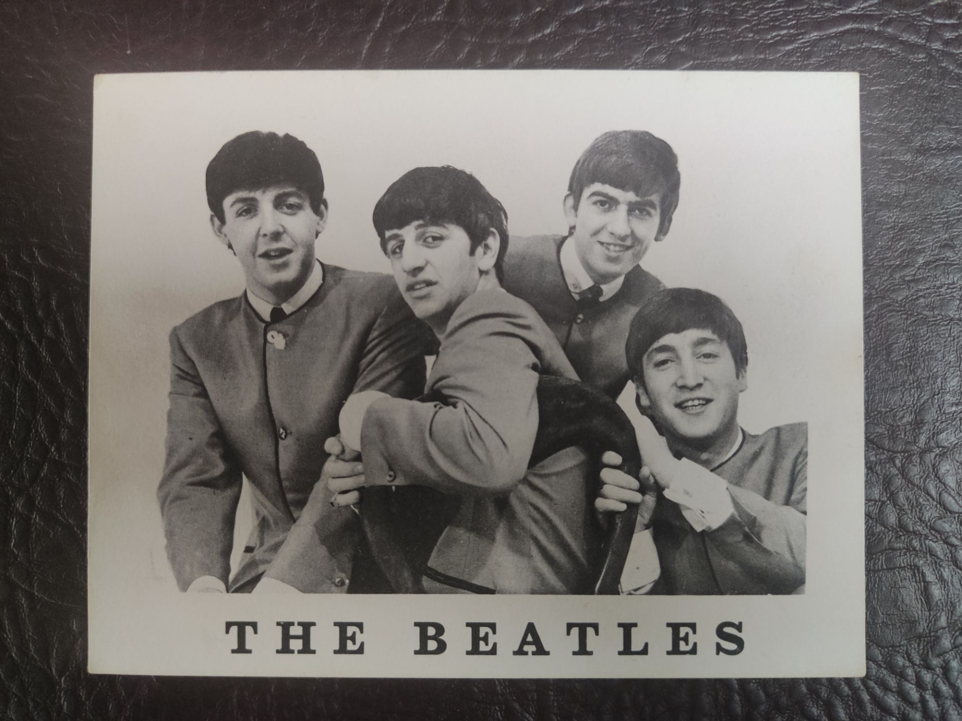 The Beatles Official Fan Club Photo Card With The Beatles Autographs - John, Paul, George and Rin... - Image 2 of 6