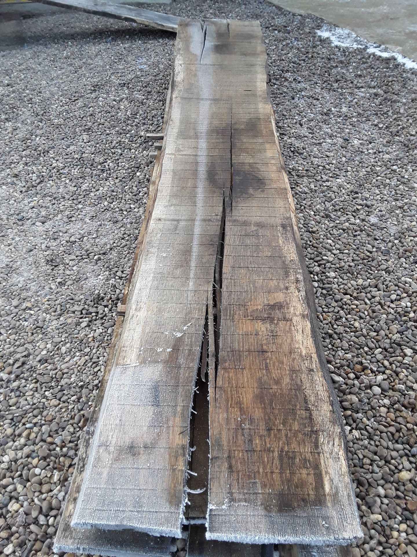 10 x Hardwood Timber Sawn Seasoned English Oak Waney Edge / Live Edge Boards/ Planks - Image 14 of 15