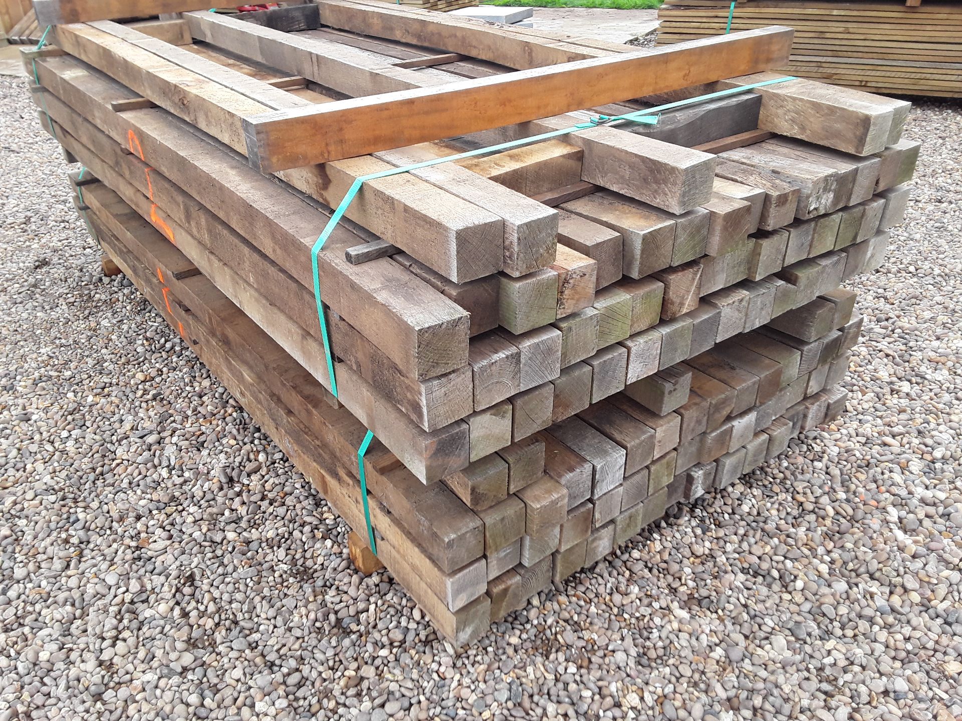 50 x Hardwood Air Dried Rustic Sawn English Oak Timber Posts - Image 2 of 5