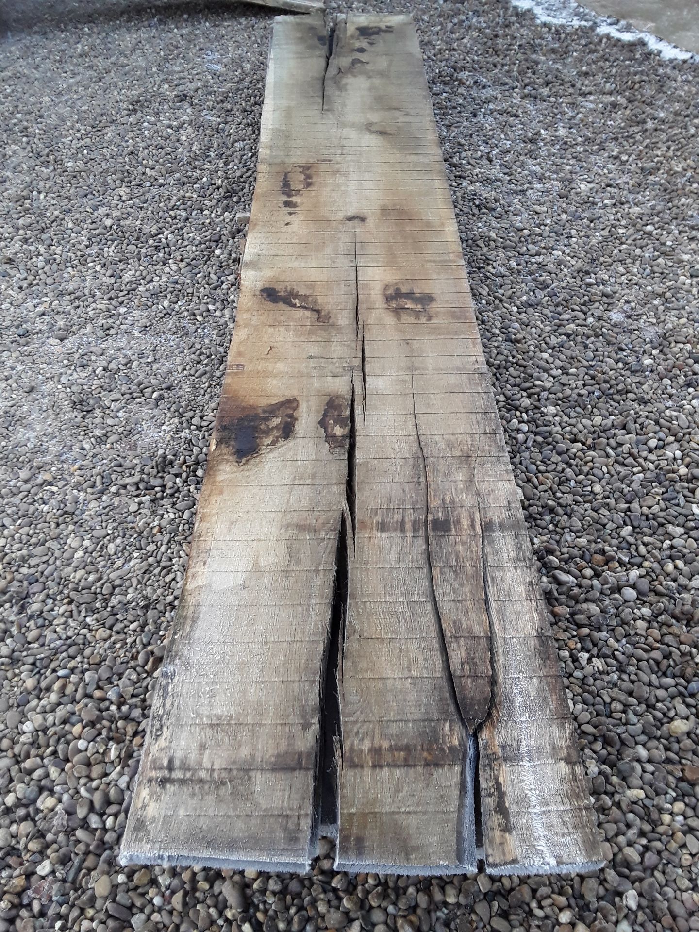 10 x Hardwood Timber Sawn Seasoned English Oak Waney Edge / Live Edge Boards/ Planks - Image 5 of 15
