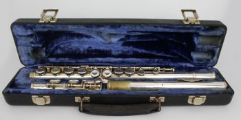 Cased Medalist Silver Plated Flute