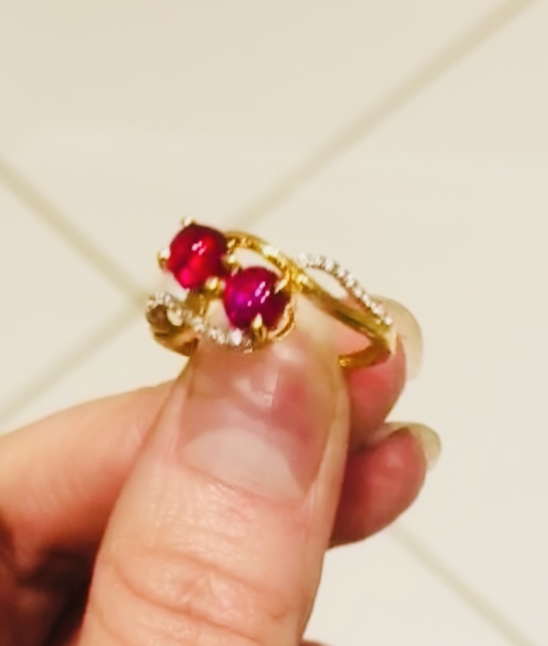 Beautiful Natural Unheated/untreated Burma Ruby With Diamonds & 18k Gold - Image 4 of 11