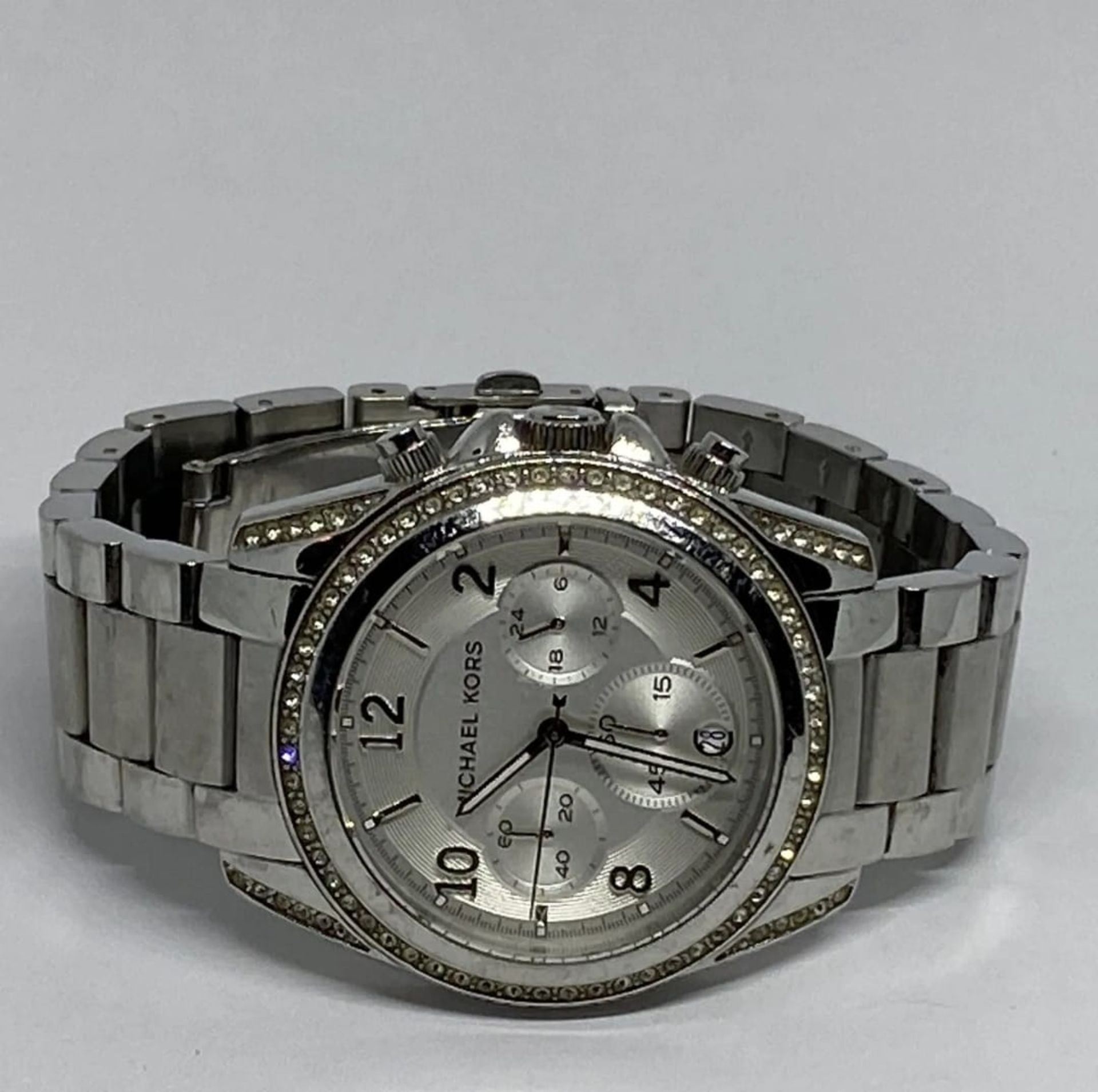 Michael Kors Mk5165 Women's Silver Bracelet Chronograph Quartz Watch - Image 5 of 6
