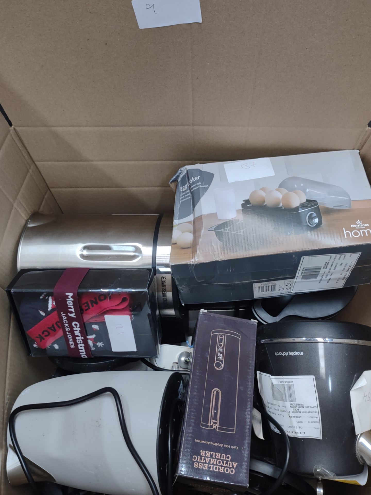 Large Assorted Box of Mixed Electrical/Tech/Homewares. Approx. RRP £150-£250