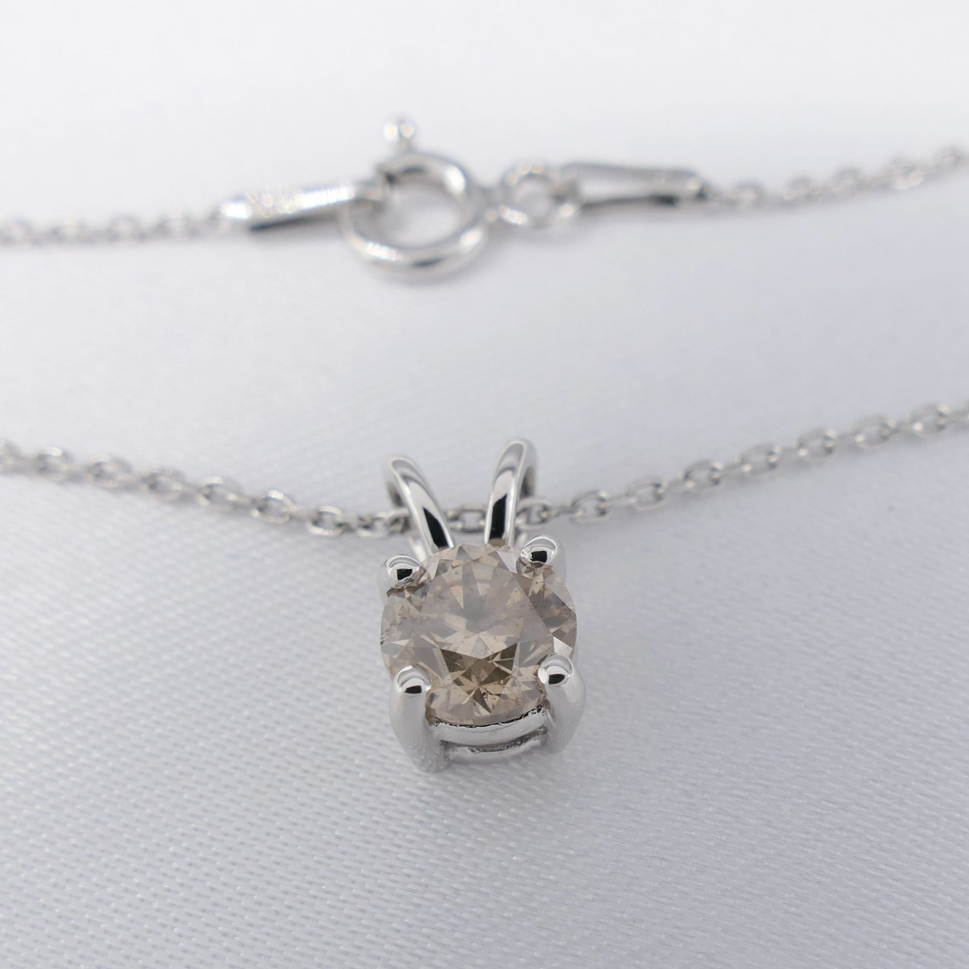 18ct White Gold 0.74 Carat Diamond Solitaire Pendant With Chain, Boxed - Image 4 of 7