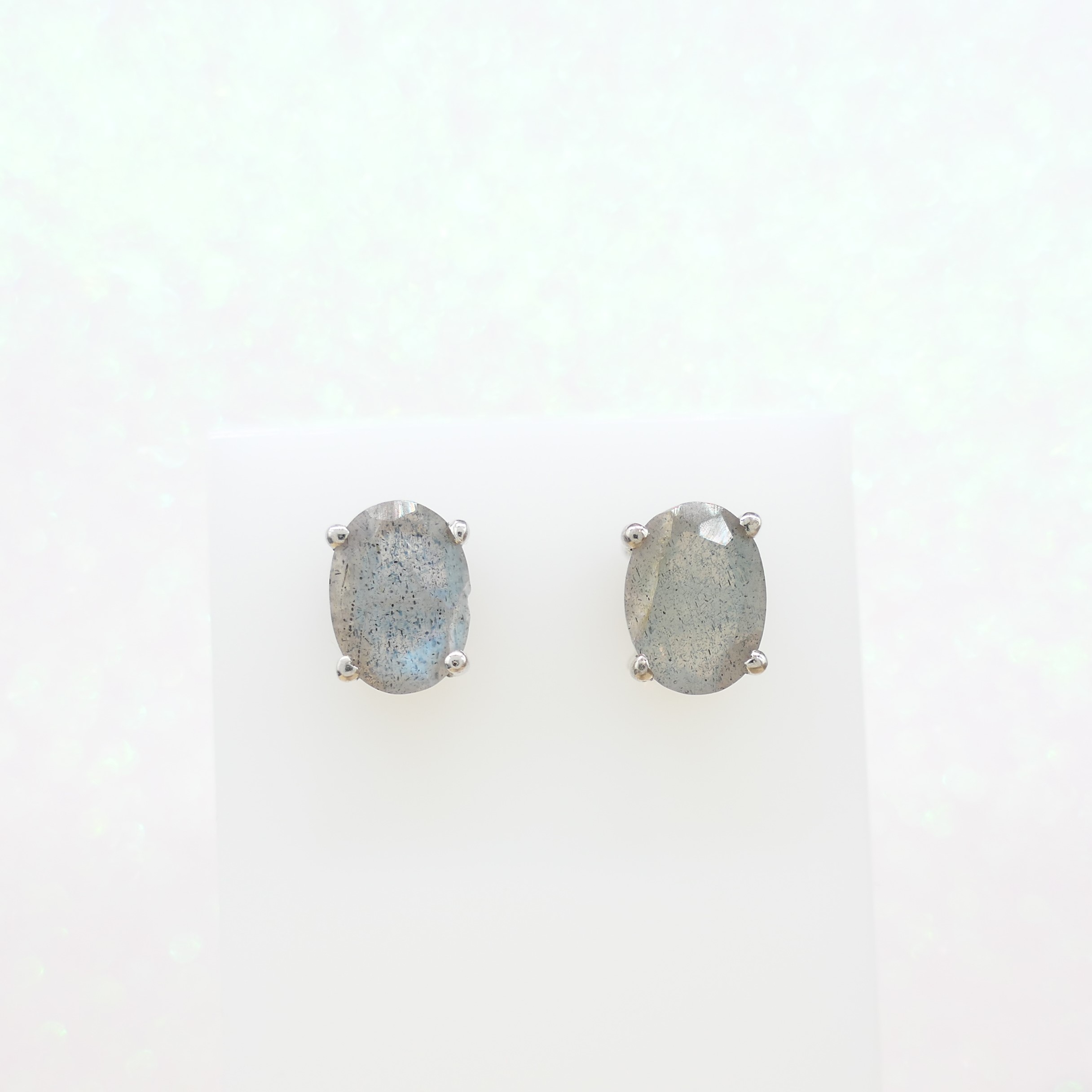 Pair of Oval Cut Labradorite Gemstone Silver Stud Earrings - Image 6 of 6