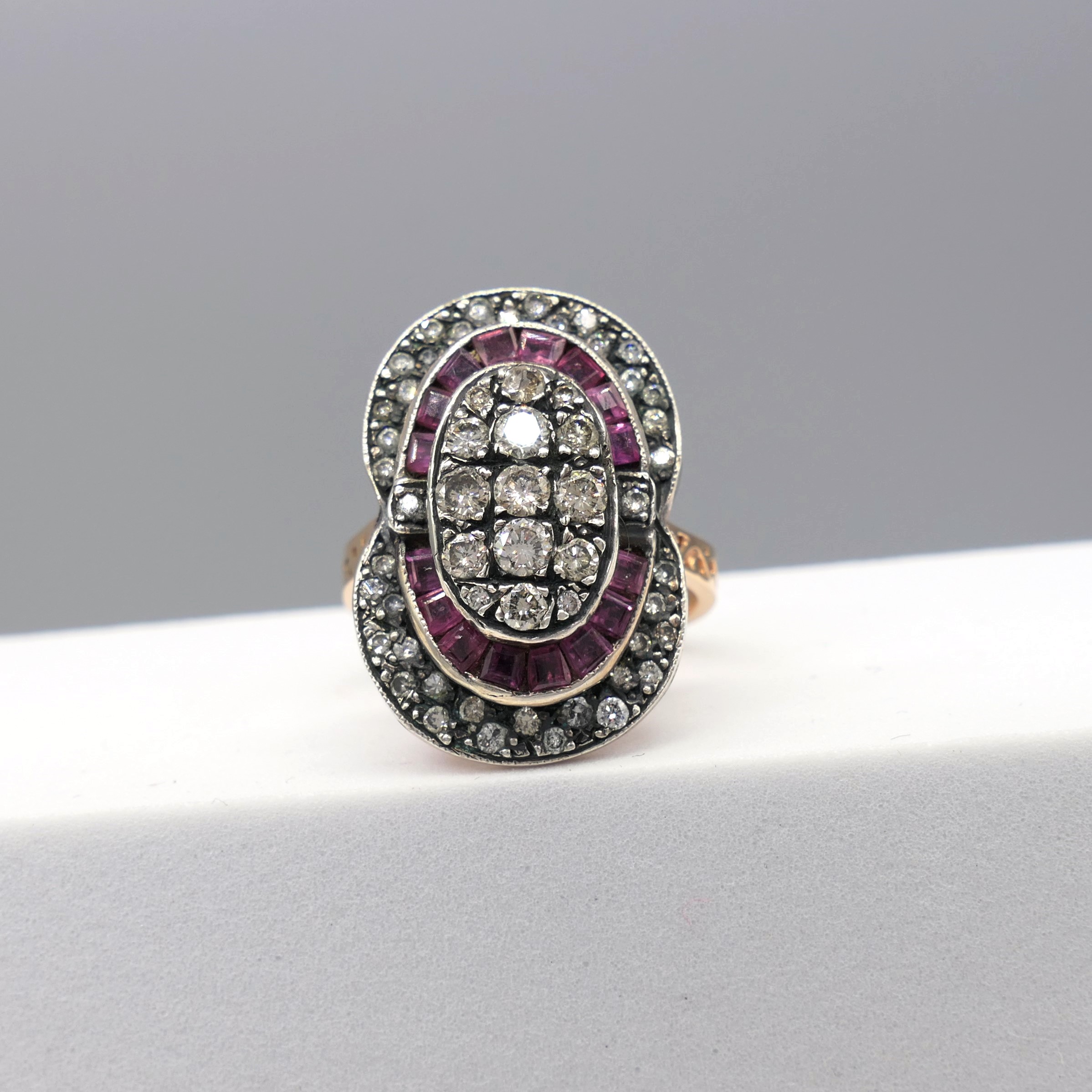 Large Hand-Made 8ct Rose Gold Ruby and Diamond Ring - Image 4 of 6