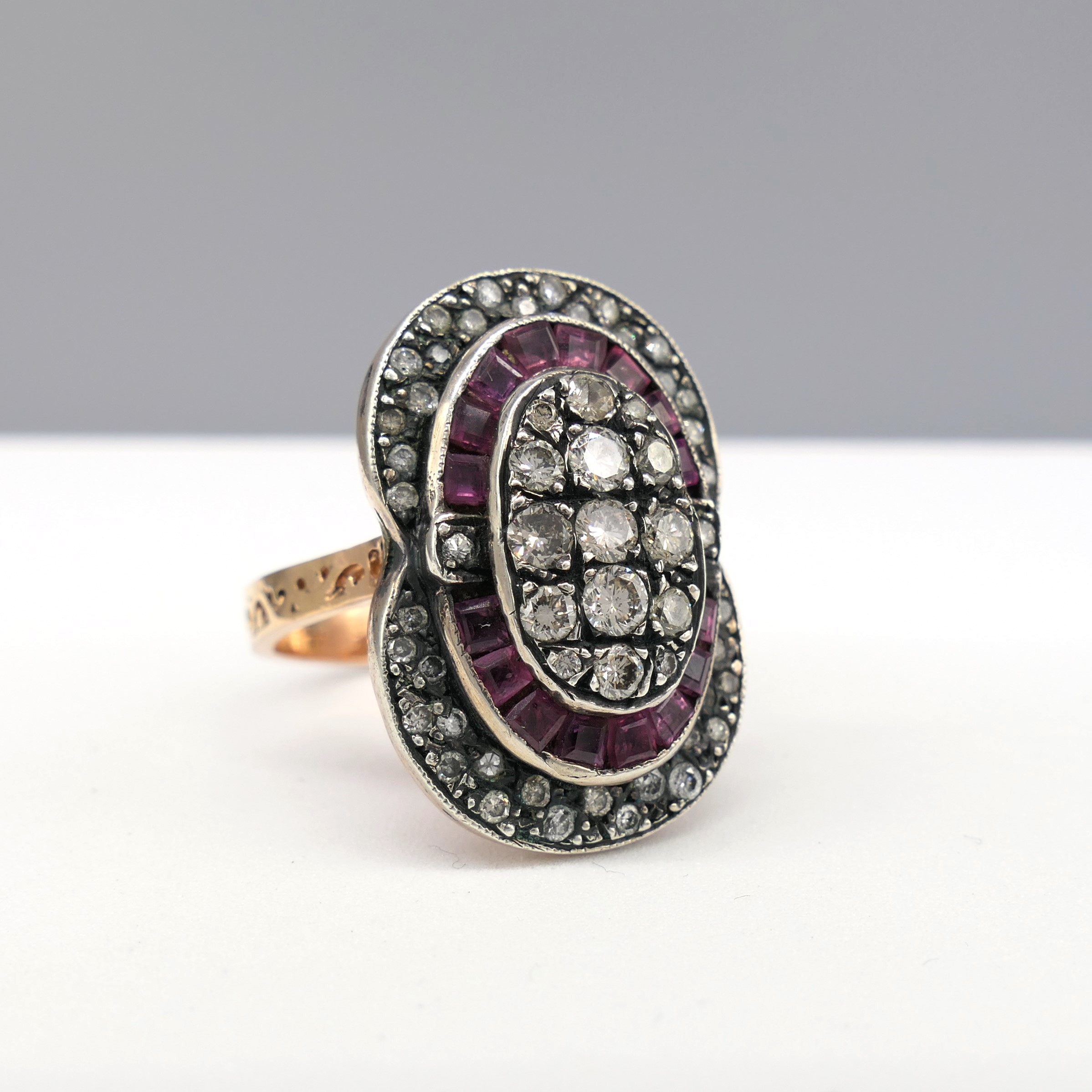 Large Hand-Made 8ct Rose Gold Ruby and Diamond Ring - Image 3 of 6