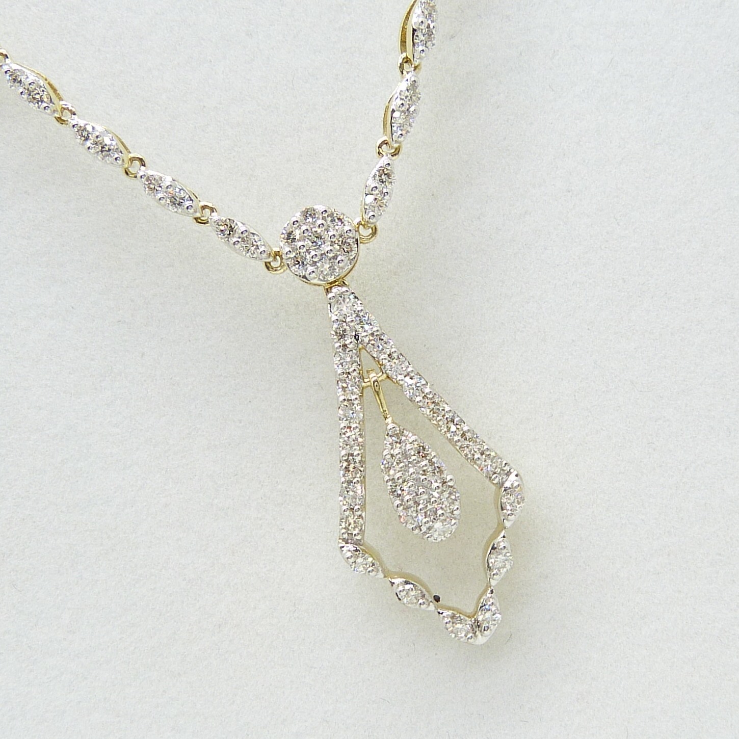 Exquisite Continental-Style Ornate 1.80 Carat Diamond-Set Necklace In 9ct Yellow Gold