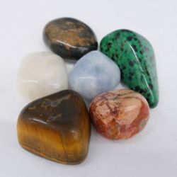 Six Large Natural Tumbled Gemstones Including Tiger's Eye, Jasper and Onyx. 335.0 Carats Total