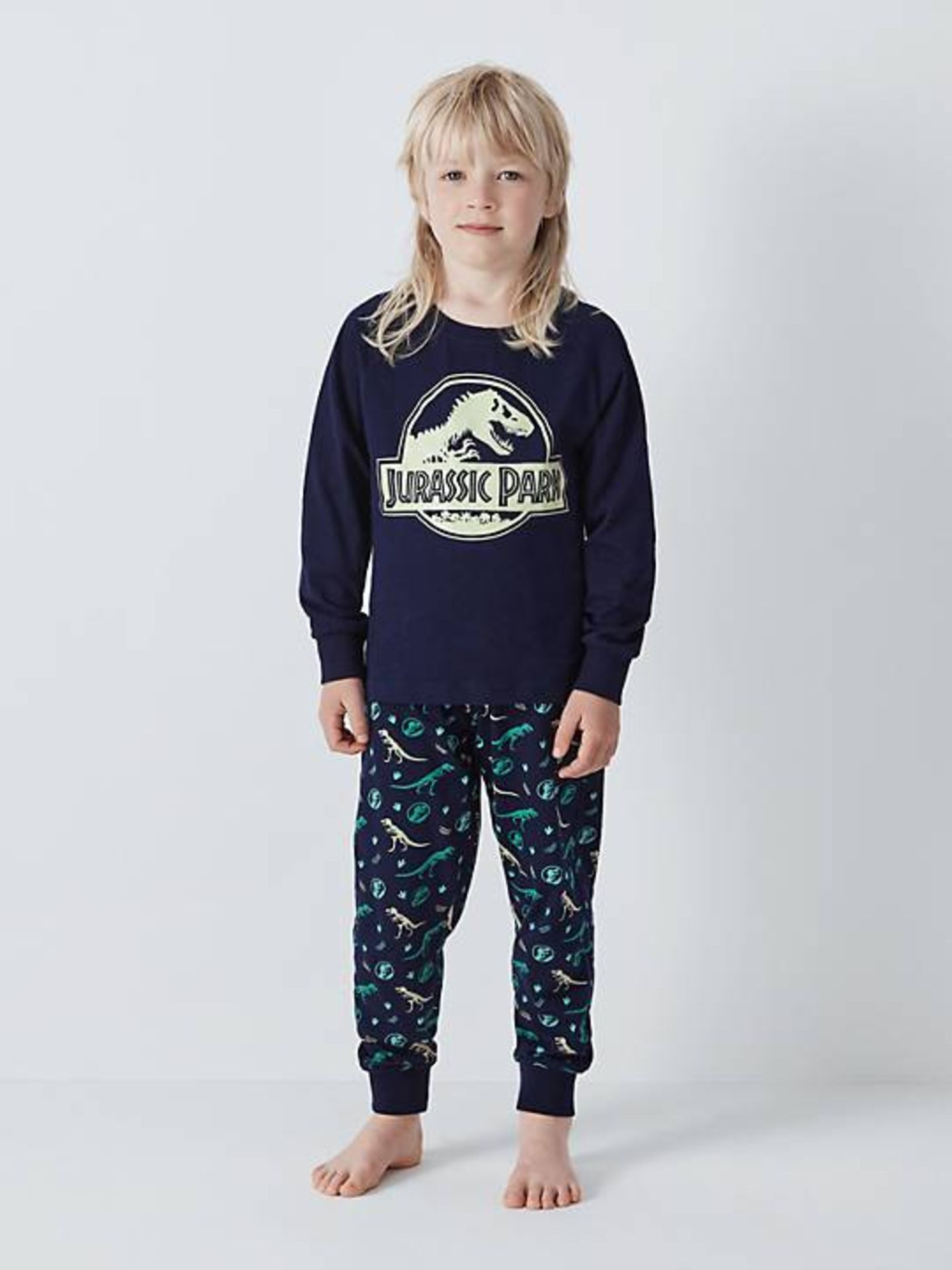 Pallet of Raw Customer Returns - Category - CHILDRENSWEAR - P100141707 - Image 8 of 85