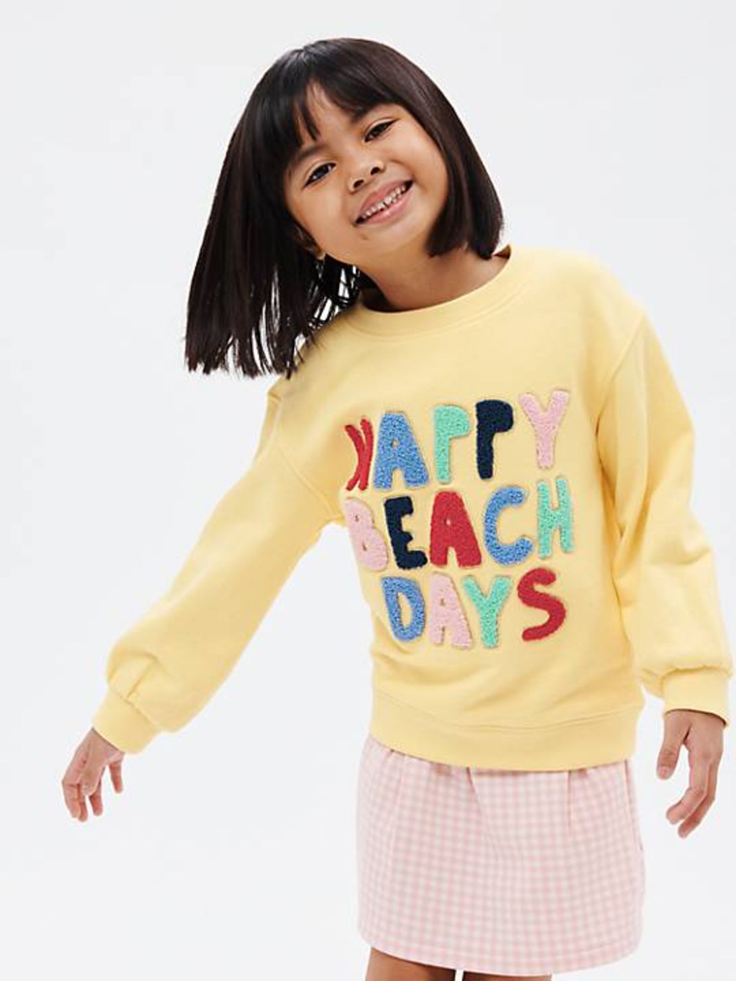 Pallet of Raw Customer Returns - Category - CHILDRENSWEAR - P100141707 - Image 9 of 85