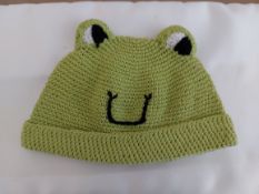 Selection of childrens hats, gloves and scarves. Various colours. Min 15 items