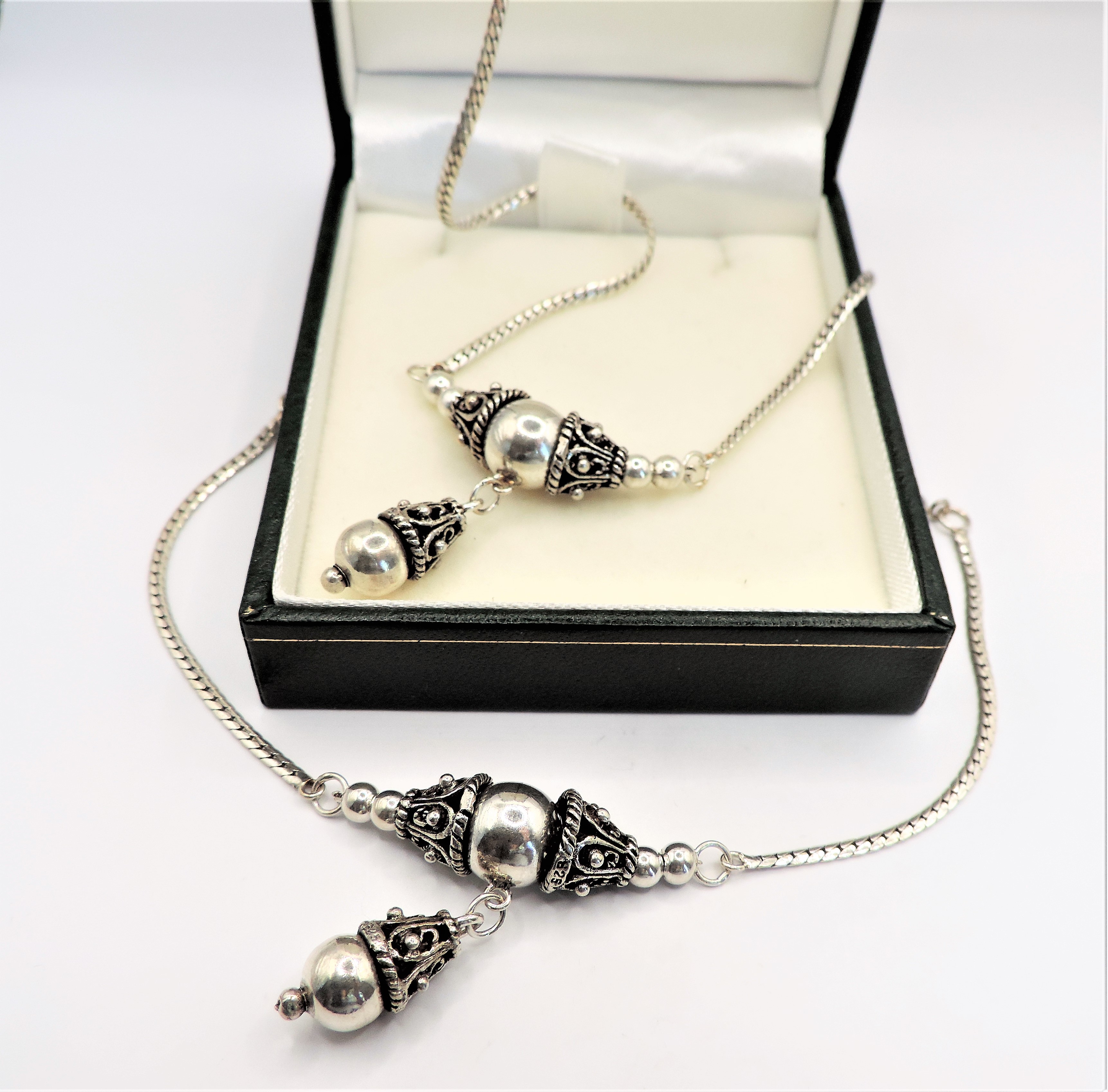 Sterling Silver Necklace and Bracelet Set New with Gift Pouch - Image 2 of 3