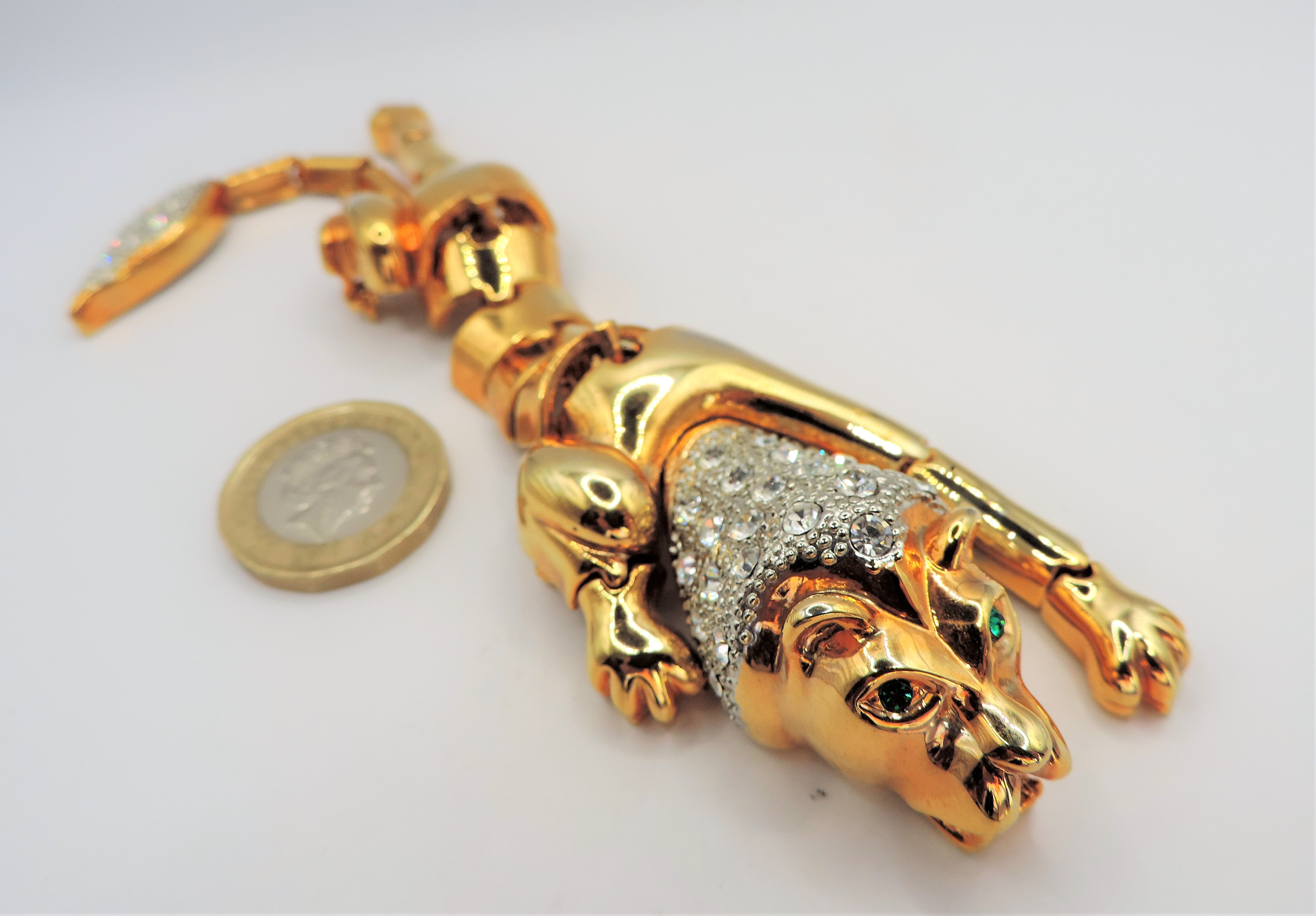 Vintage Articulated Gold Plated Crystal Lion Brooch 7 inches Long Circa 1980's - Image 3 of 8