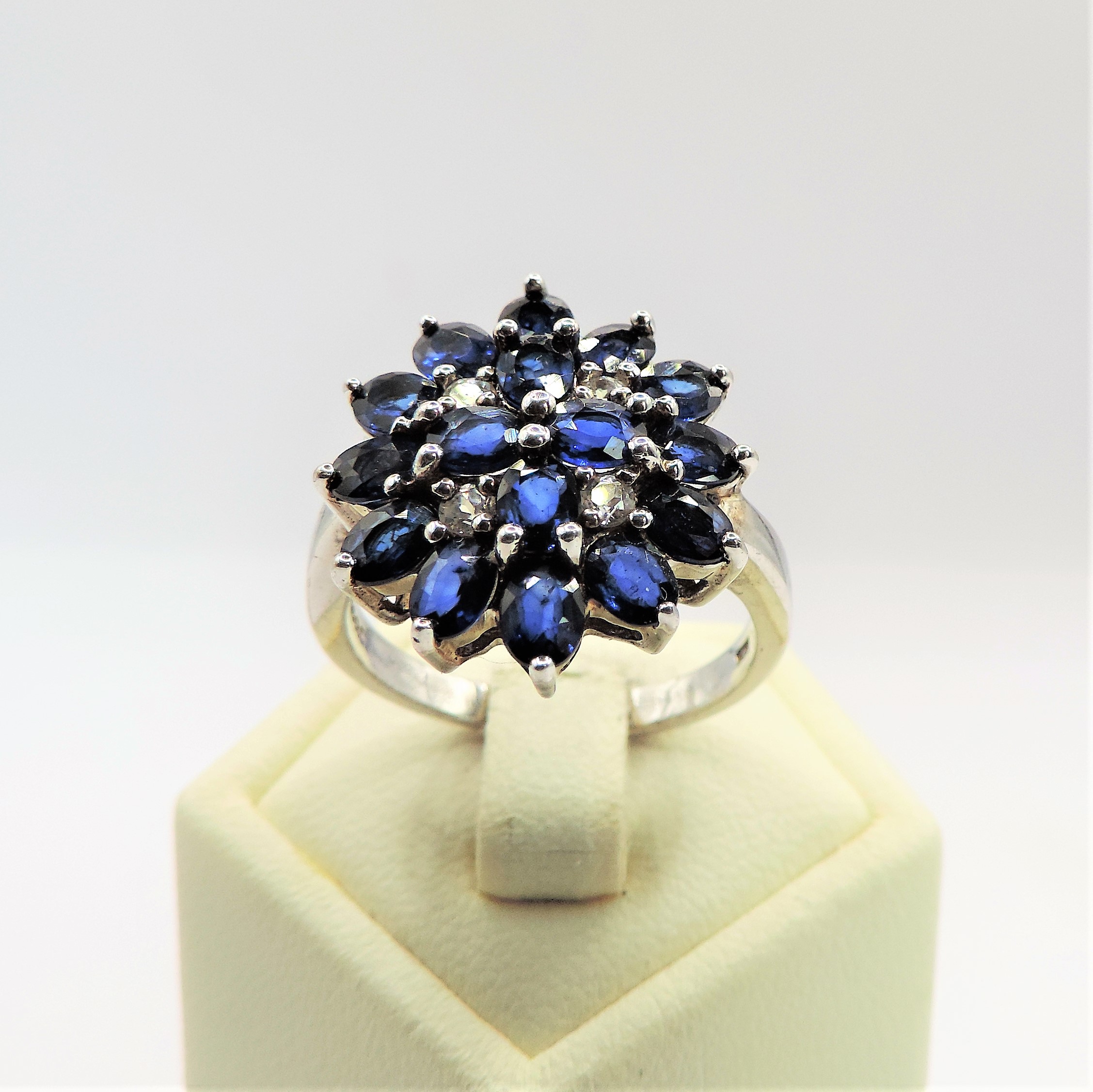 Sterling Silver 20 Sapphire Gemstone Cluster Ring New with Gift Box - Image 4 of 4