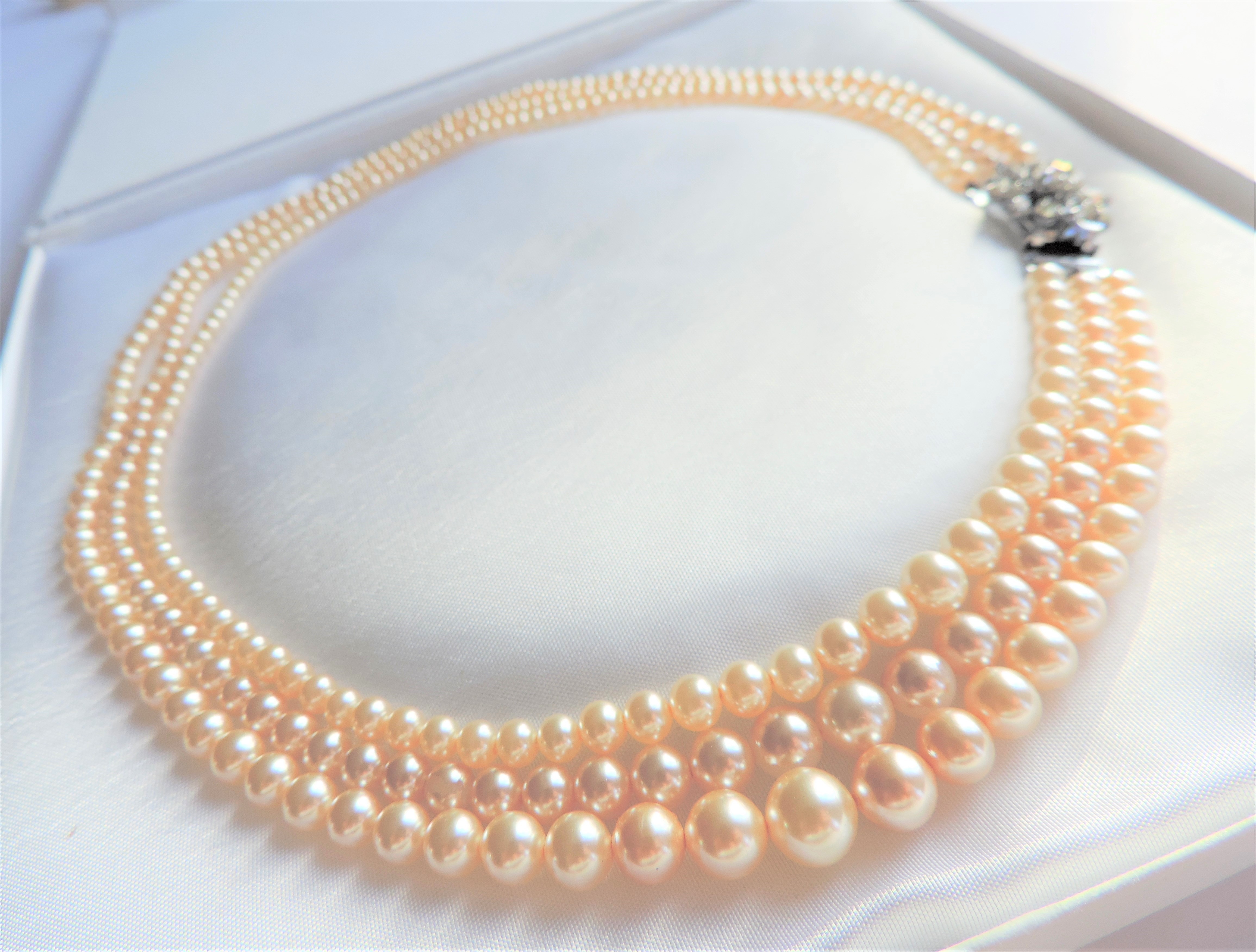 Vintage Triple Strand Pearl Necklace - Image 5 of 6