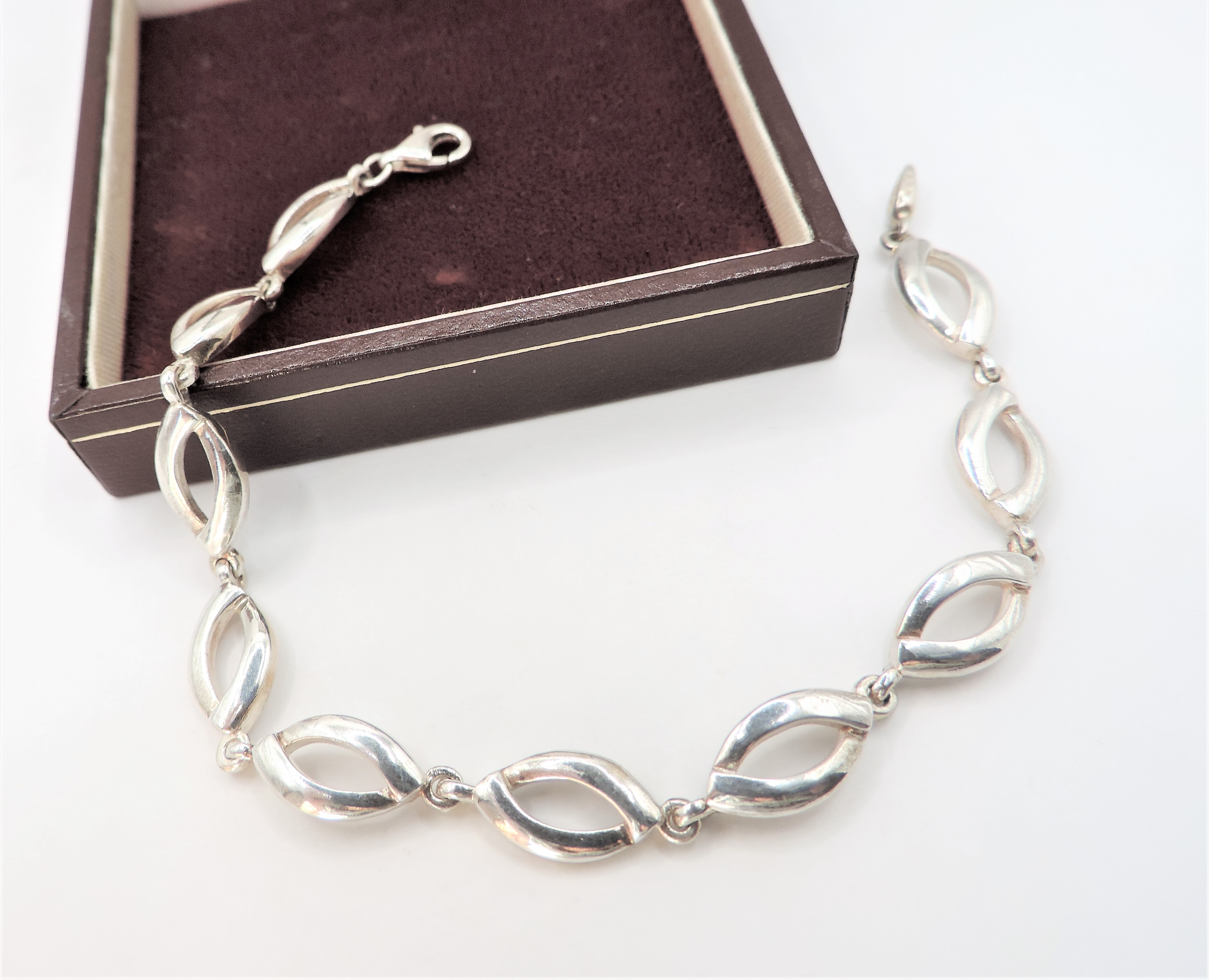 Sterling Silver Oval Link Bracelet - Image 2 of 2