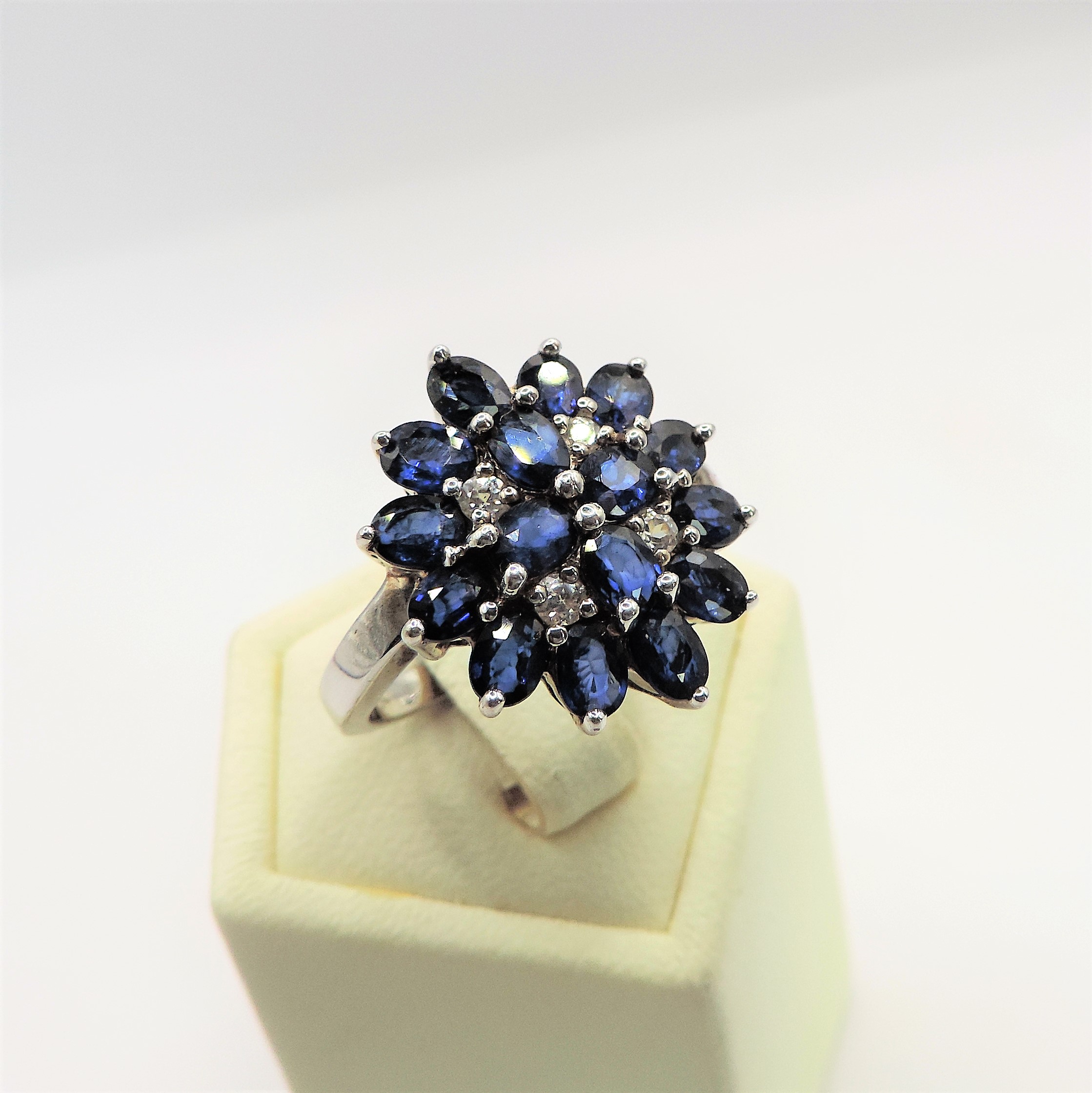 Sterling Silver 20 Sapphire Gemstone Cluster Ring New with Gift Box - Image 3 of 4