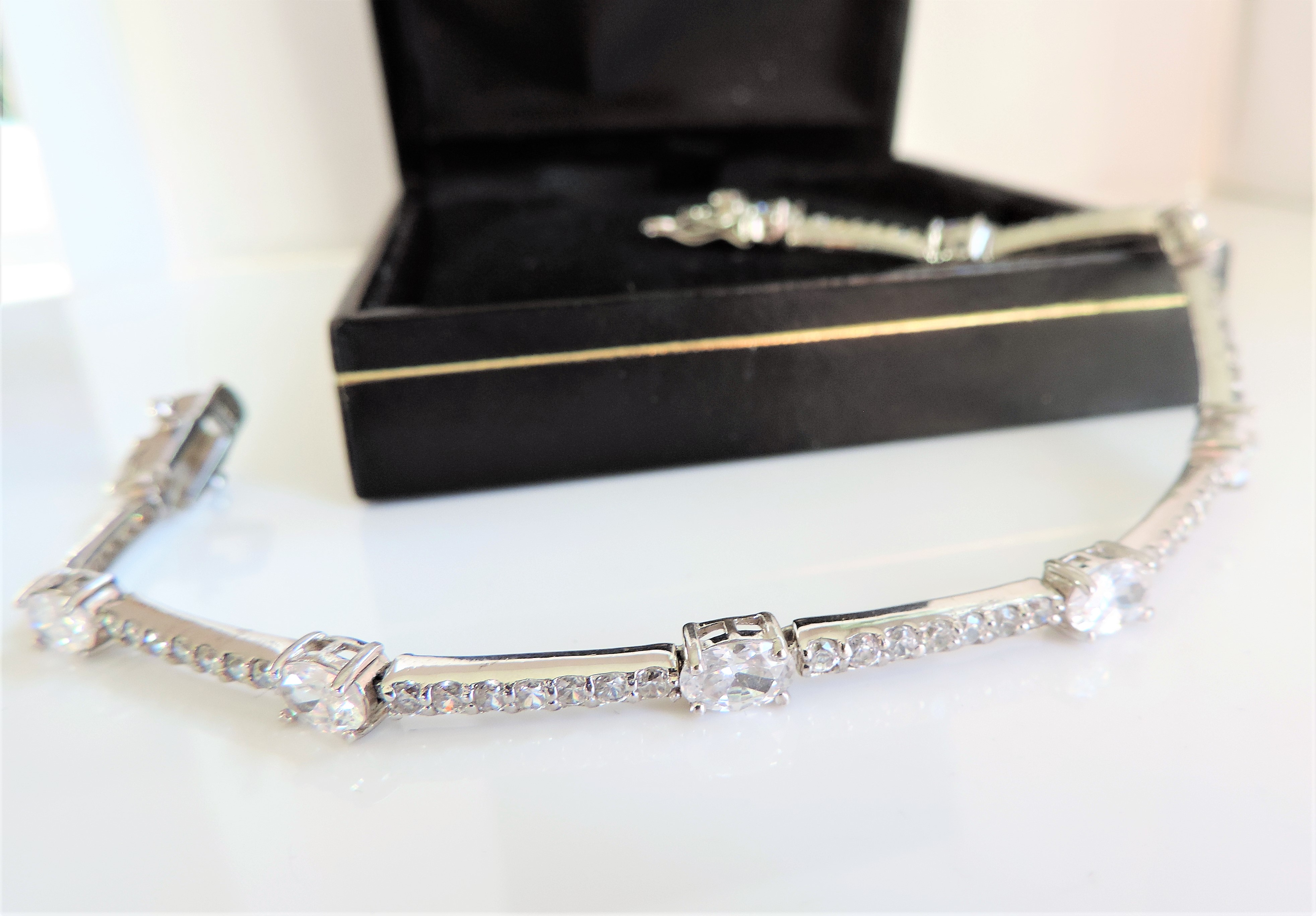 Sterling Silver 7ct White Topaz Bracelet