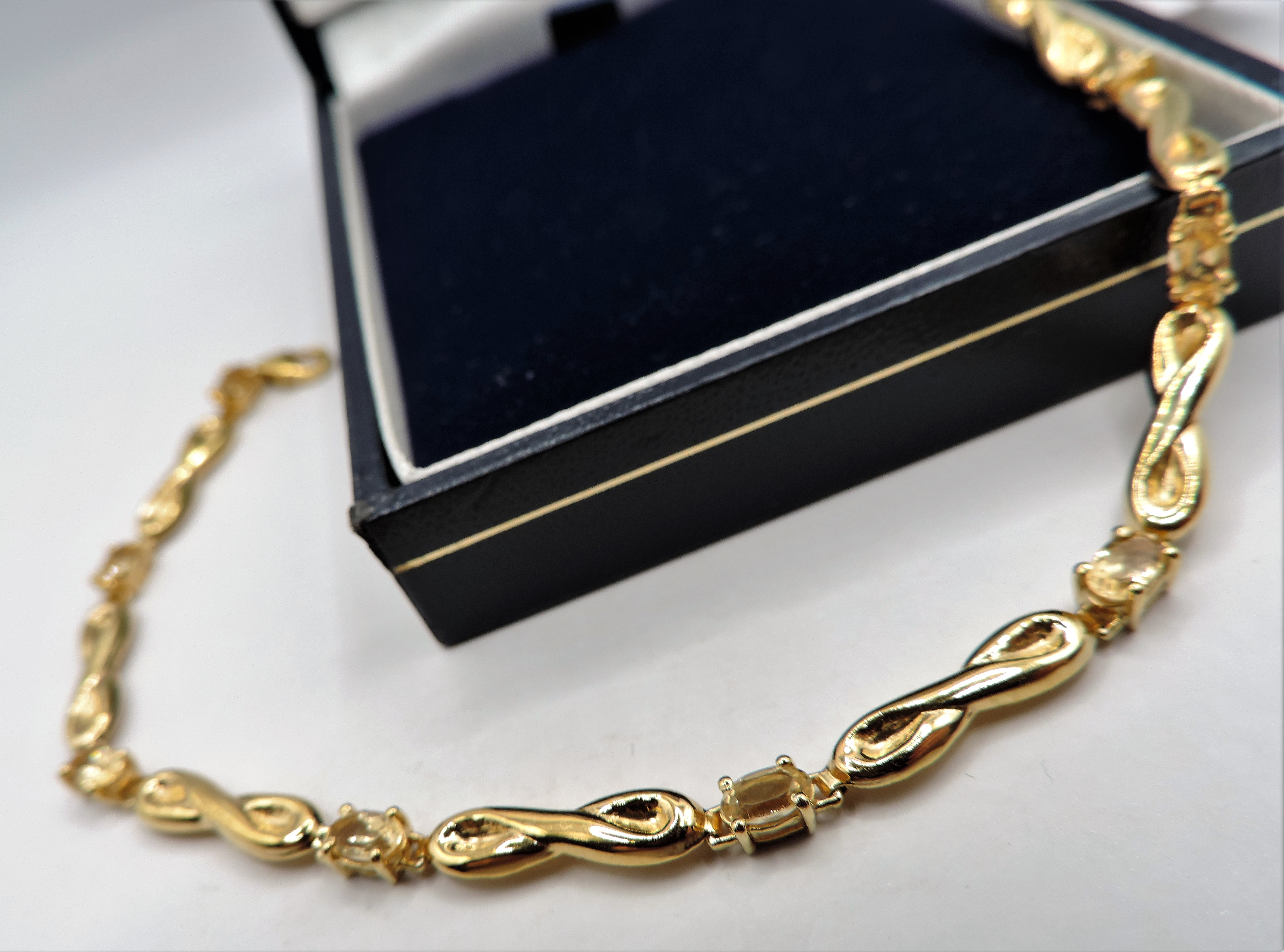Gold on Sterling Silver Citrine Bracelet 'New' with Gift Box - Image 3 of 3