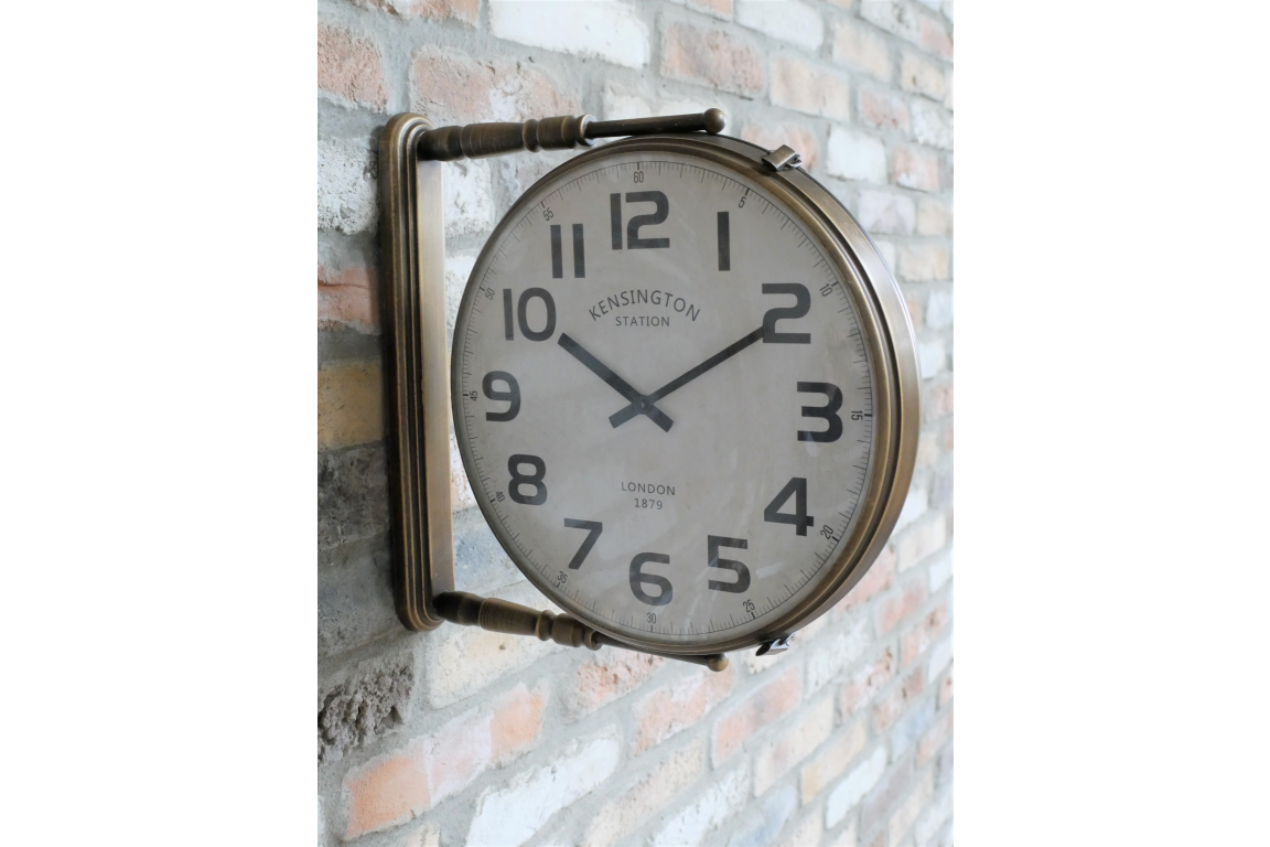 Double Sided Clock - Image 3 of 4