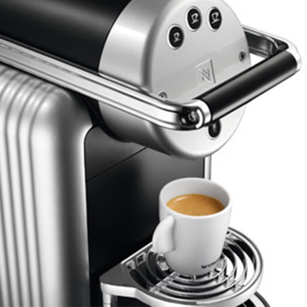 No Reserve Commercial Coffee Machines Direct from High Street Retailer Clearance | Thermoplan Bean to Cup Machines | £9,000 RRP Per Machine