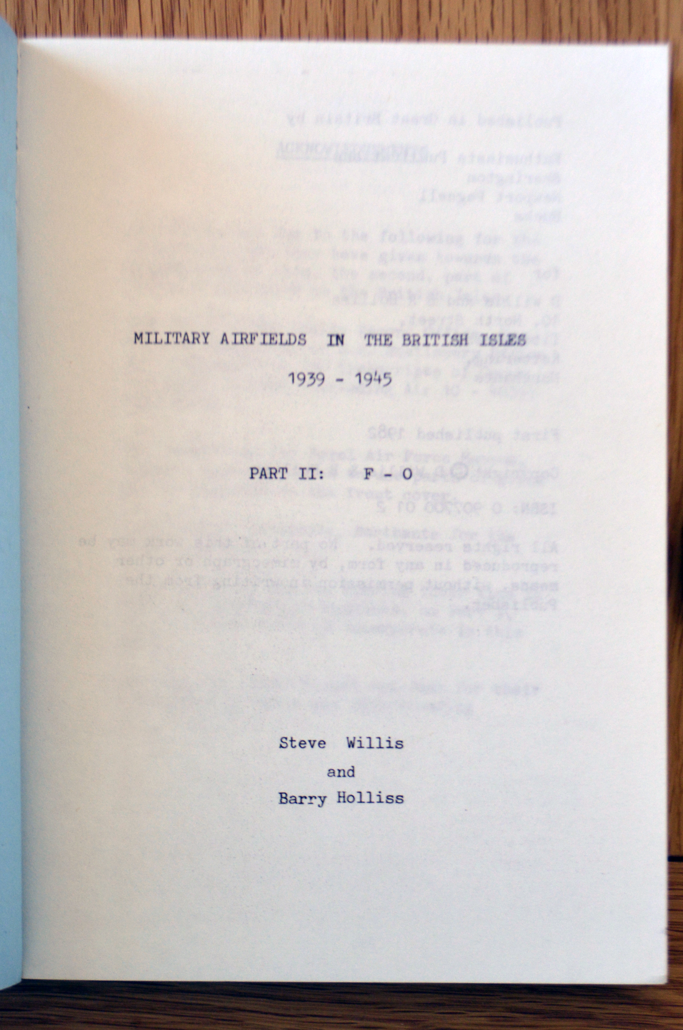 MILITARY AIRFIELDS in the BRITISH ISLES 1939-1945 original 1st editions in 3 parts - Image 11 of 16