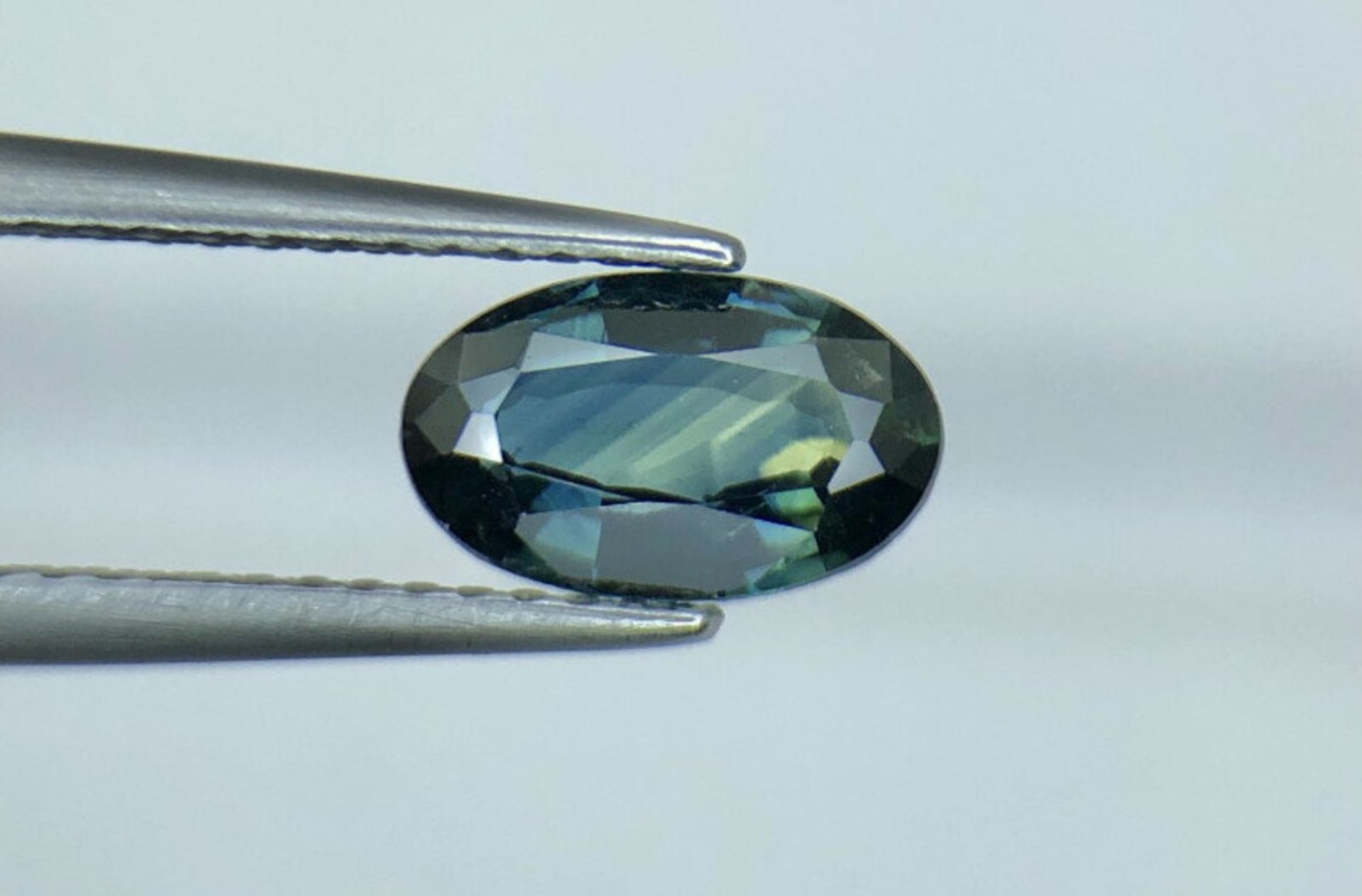 Certified Parti Sapphire 1.15ct, Natural No Treatment Gemstone.