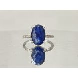 Beautiful 5.38 CT Natural Ceylon Royal Blue Sapphire Diamonds & 18k Gold