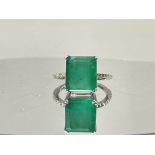 Beautiful 7.19CT Natural Emerald With Natural Diamonds & 18k White Gold