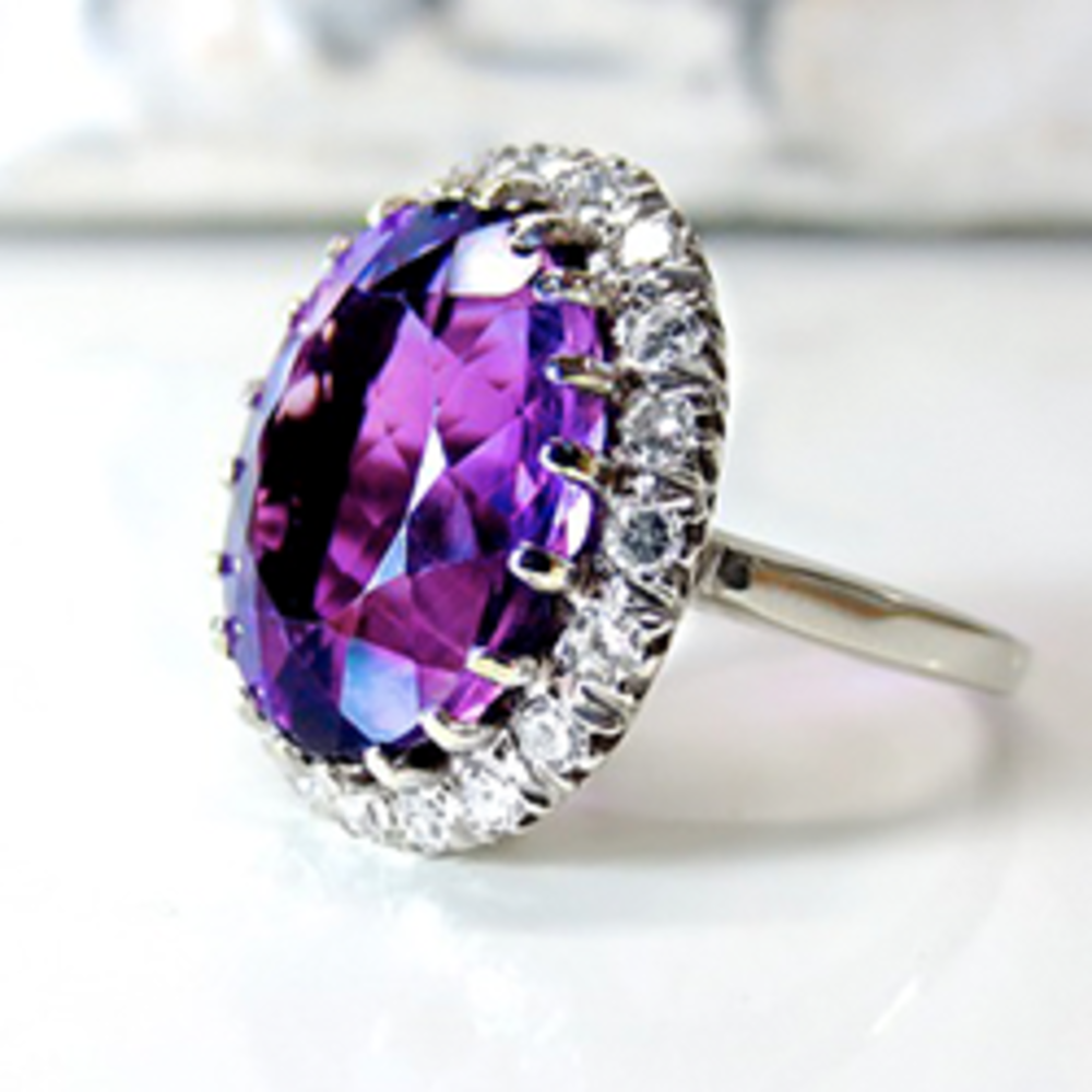 Luxury Gemstone Jewellery | Stunning Individual Pieces Including Rings, Bracelets & Pendants | Worldwide Delivery Available