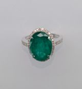 Beautiful 6.73 CT Natural Emerald With Natural Diamonds & 18k Gold