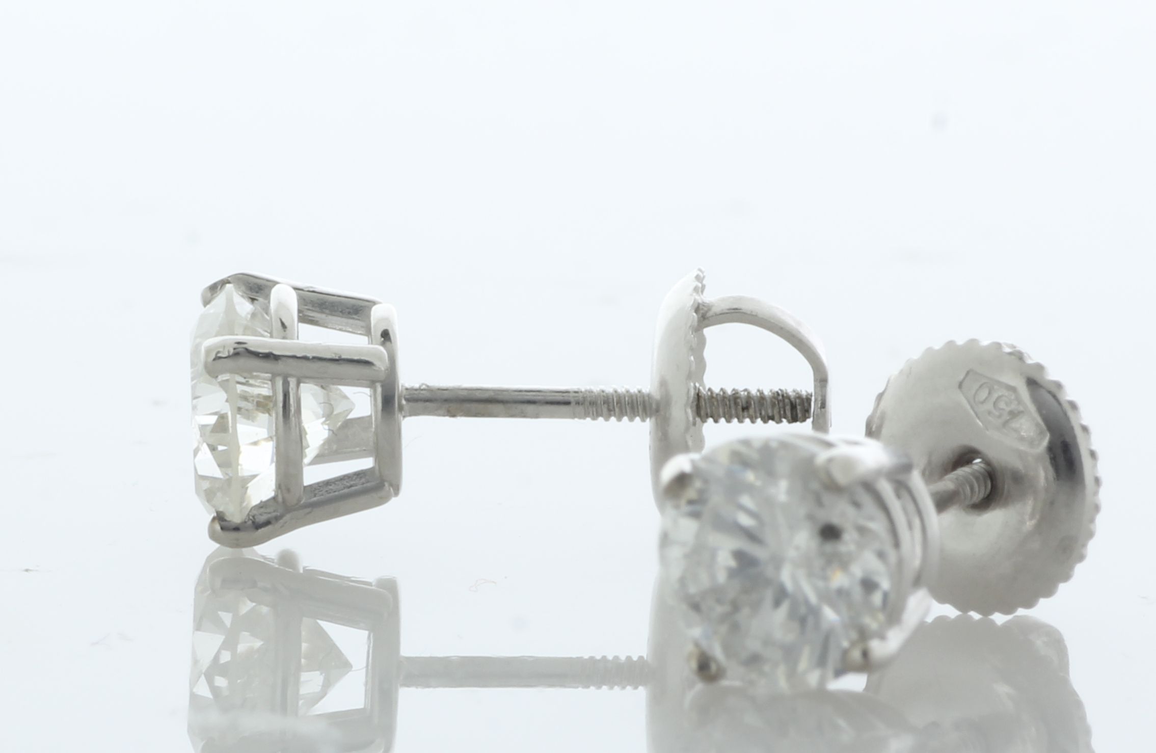 18ct White Gold Single Stone Gallery Set Diamond Earring 1.60 Carats - Image 3 of 4
