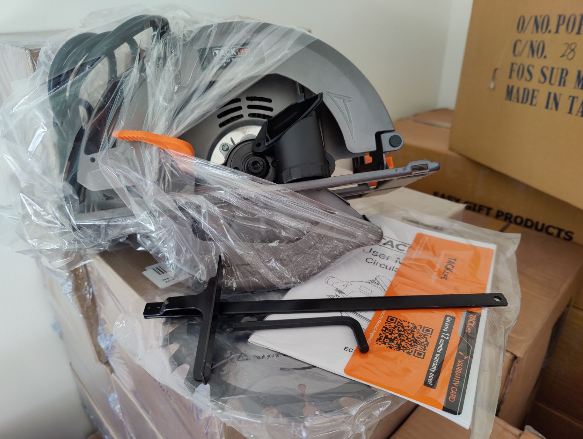 2 x Trade Lot New Boxed Tacklife Electric Circular Saw,1500W, 5000 RPM With Bevel Cuts 2-3/5' - Image 2 of 4