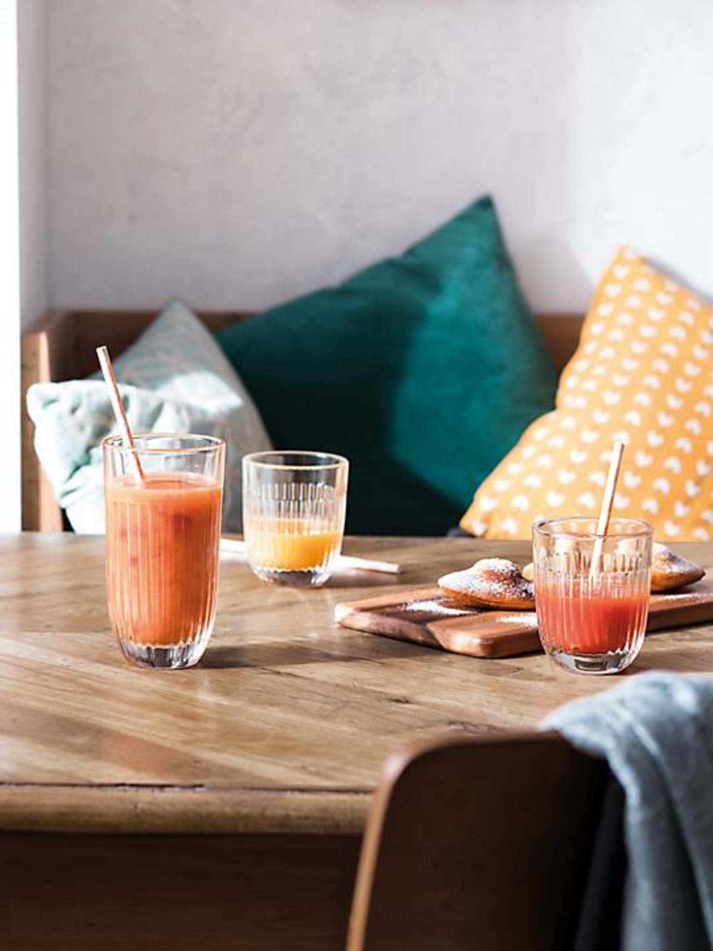 Pallet of Raw Customer Returns - Category - HOMEFURNISHINGS - P100154511 - Image 16 of 34