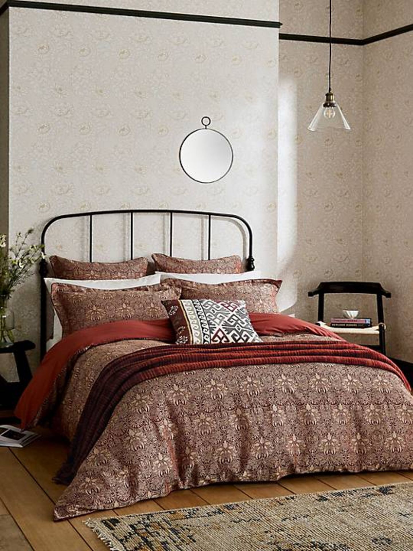 Pallet of Raw Customer Returns - Category - HOMEFURNISHINGS - P100154786 - Image 18 of 78